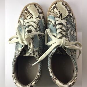 Crown Vintage Kalinda Blue Taupe Snakeskin Embossed Leather Sneaker Size Women 7